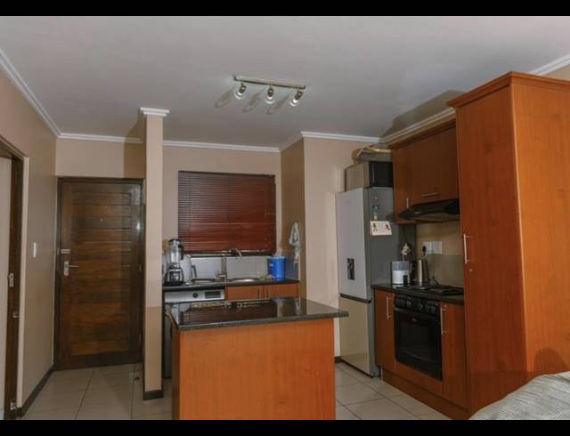 2 BEDROOM APARTMENT FOR SALE IN WESTVILLE